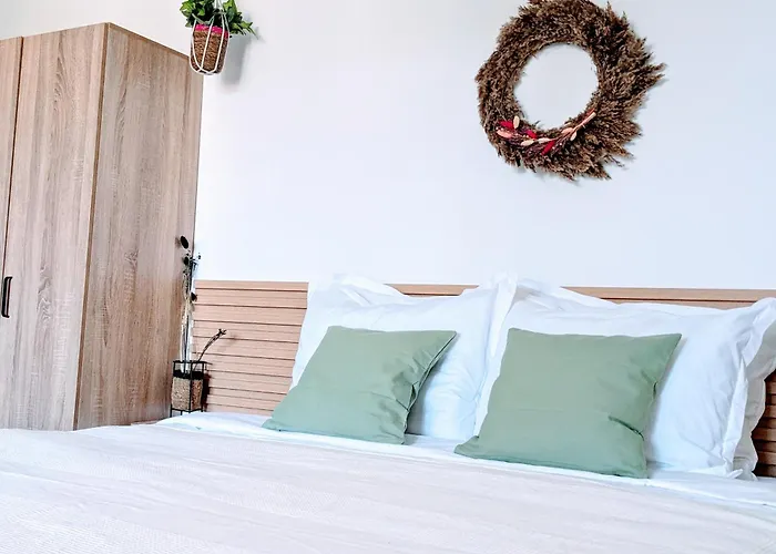 Studio Apartment City Dream